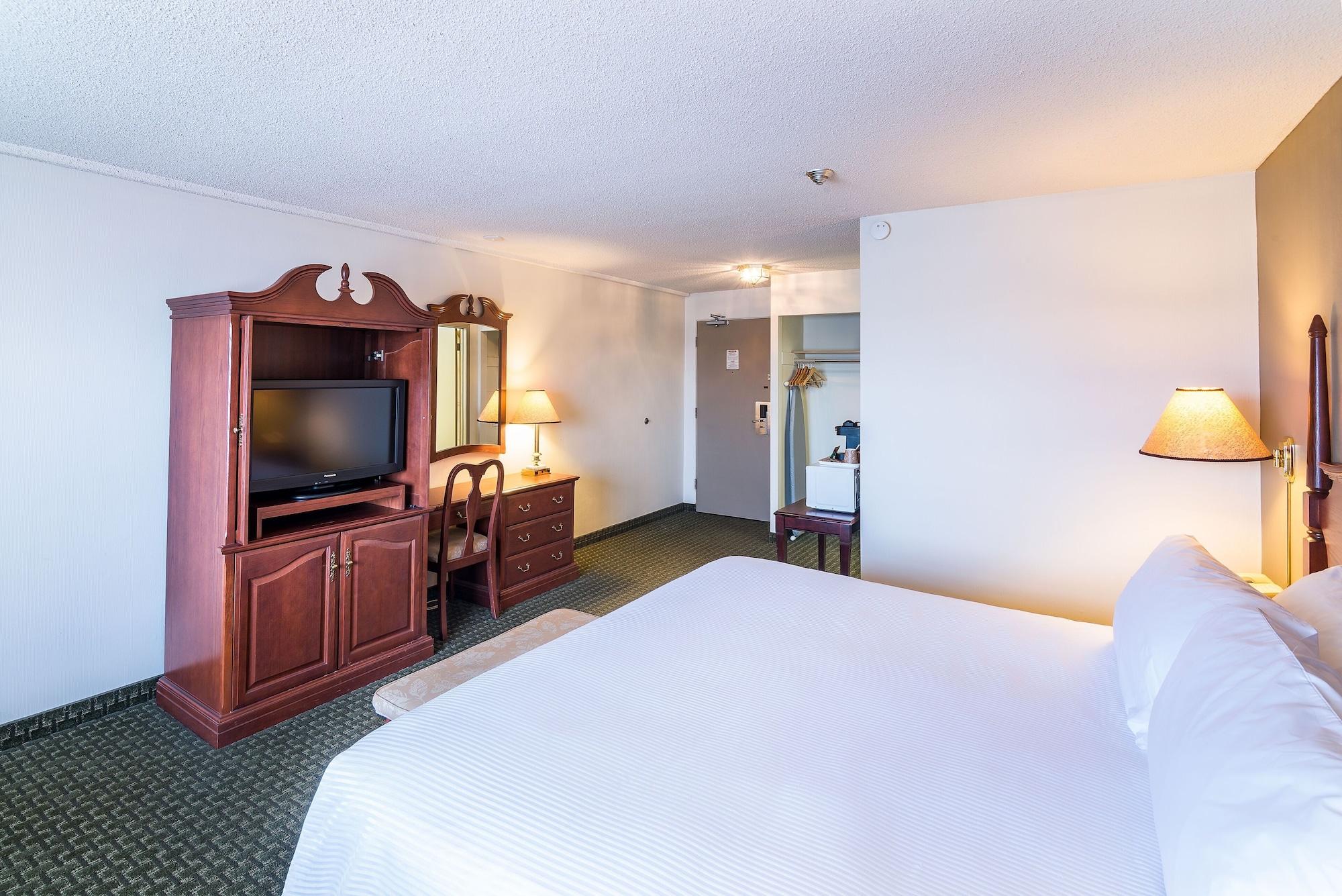 Ramada By Wyndham Thunder Bay Airlane Hotel Ngoại thất bức ảnh