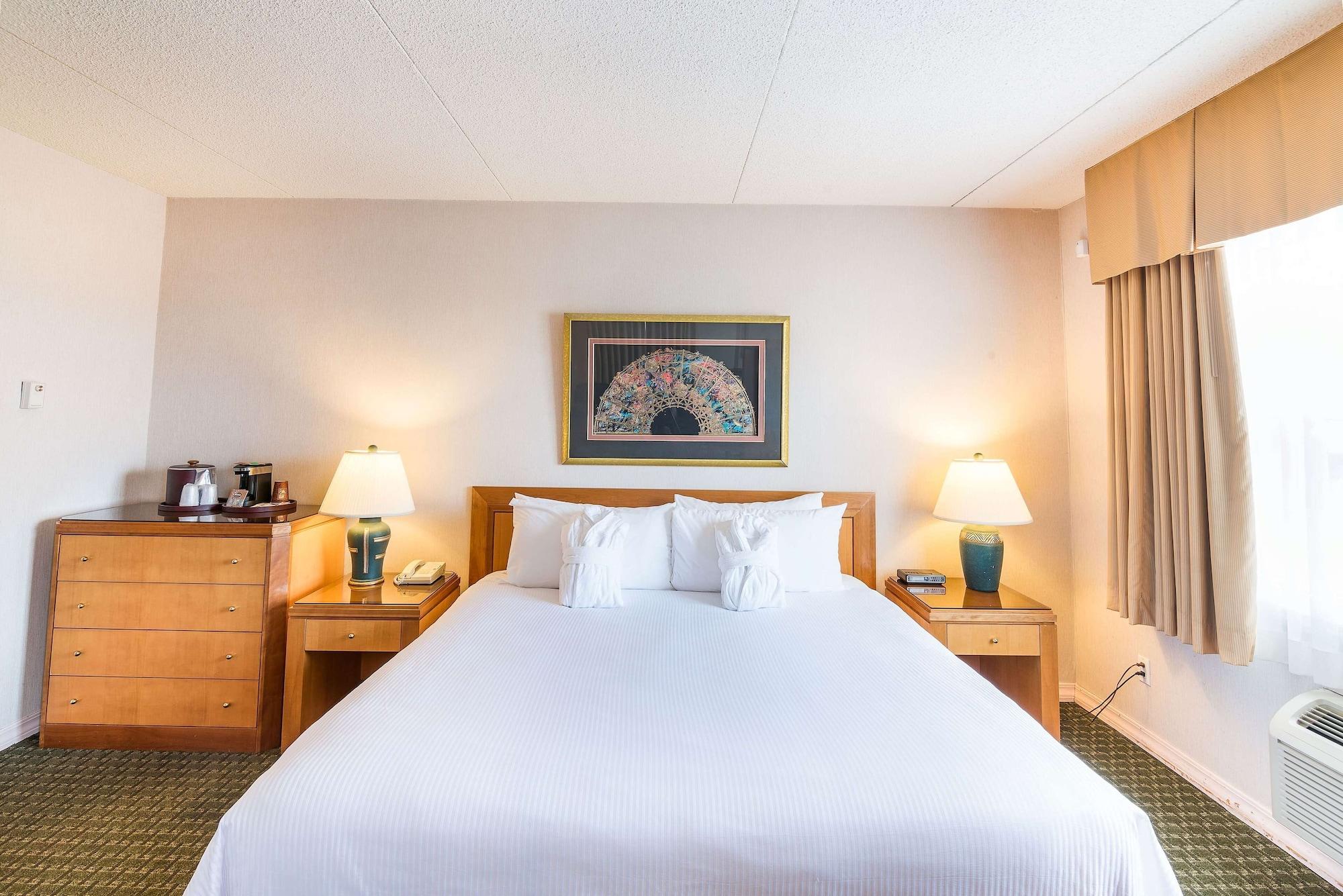 Ramada By Wyndham Thunder Bay Airlane Hotel Ngoại thất bức ảnh